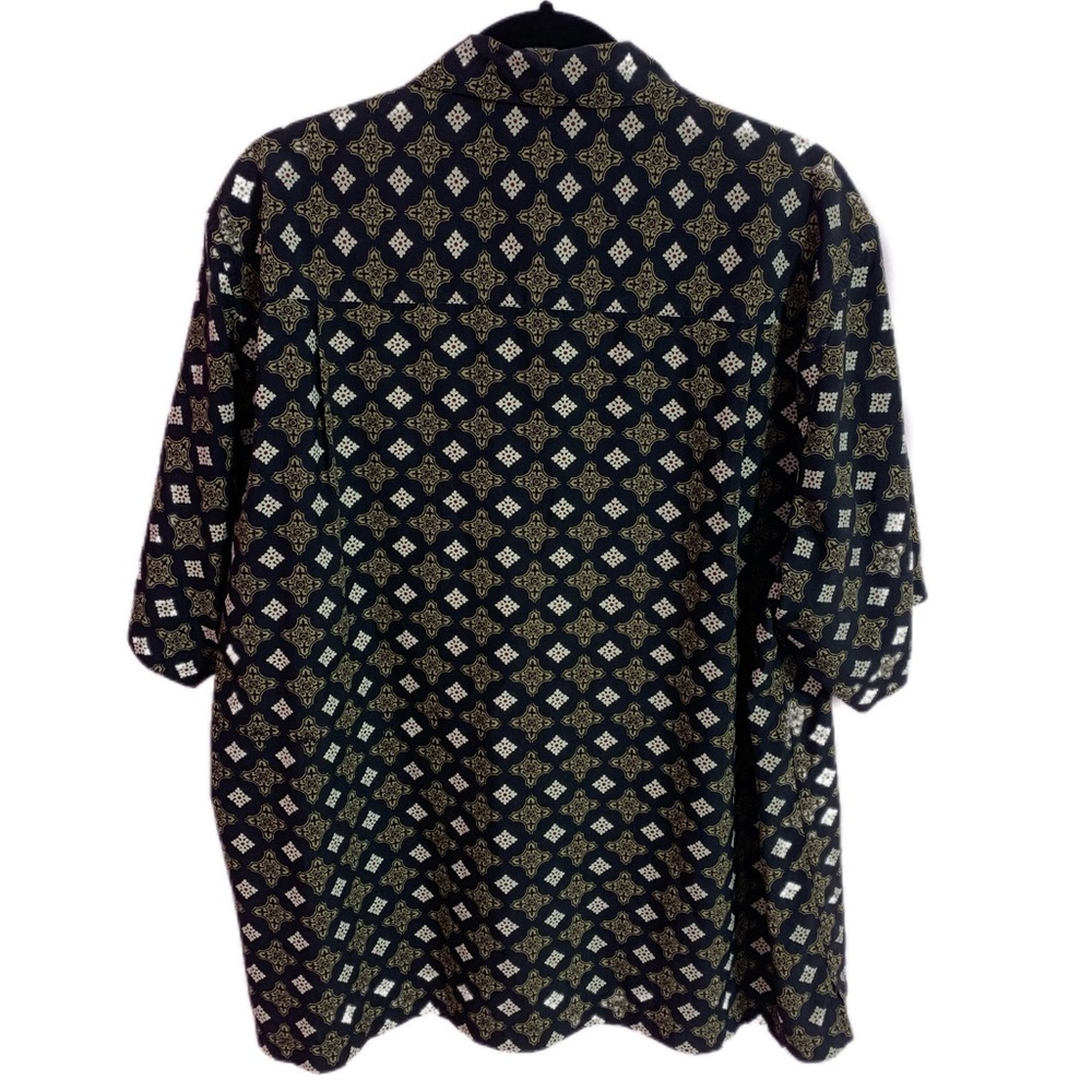Vtg. Claiborne 100% Silk Black and Gold Geometric Button-Up Shirt - Picture 3 of 9